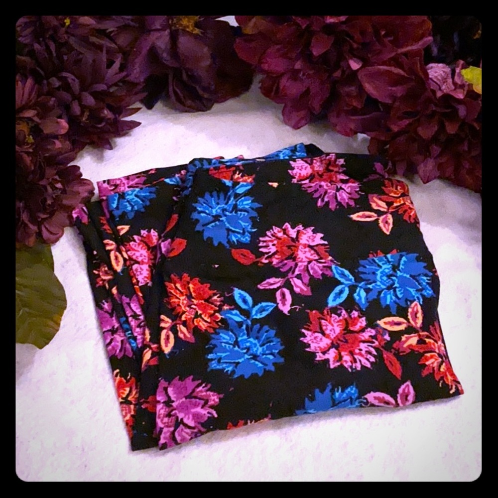 LulaRoe floral leggings